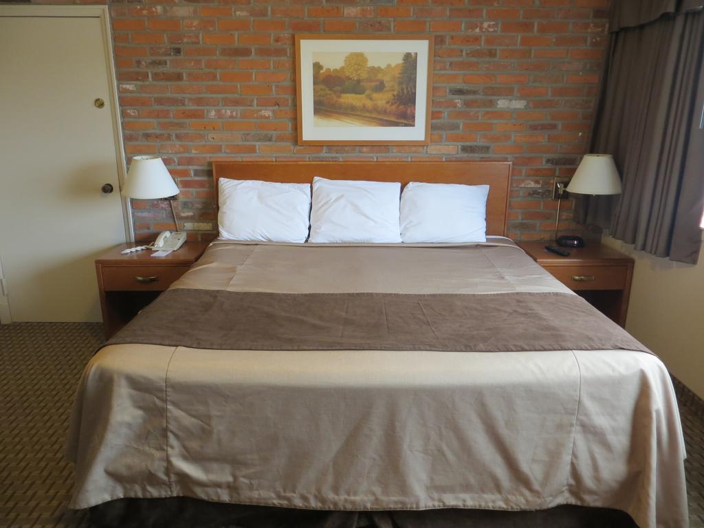 Travelodge By Wyndham Thunder Bay On Exterior foto