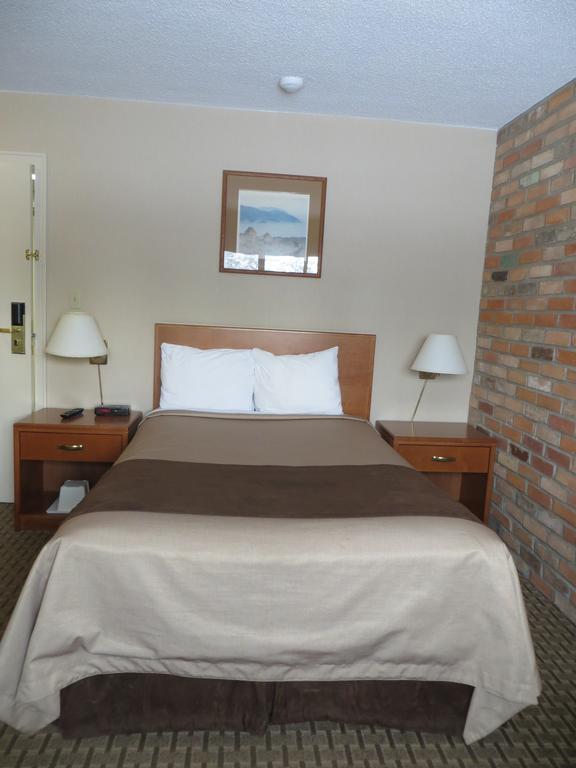 Travelodge By Wyndham Thunder Bay On Exterior foto